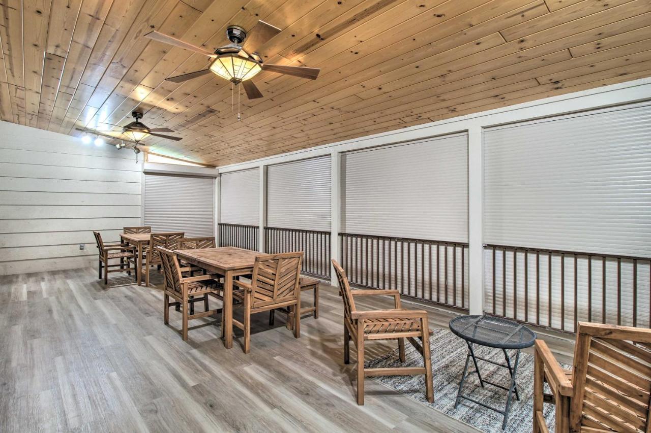 Pinetop Creekside Cabin Secret Game Room! Exterior photo